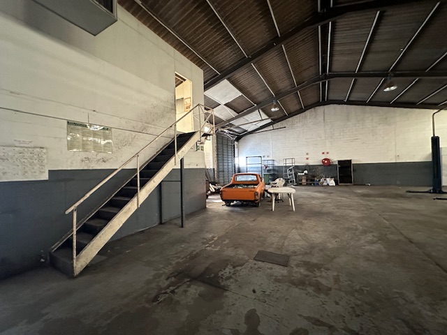 To Let commercial Property for Rent in Retreat Industrial Western Cape